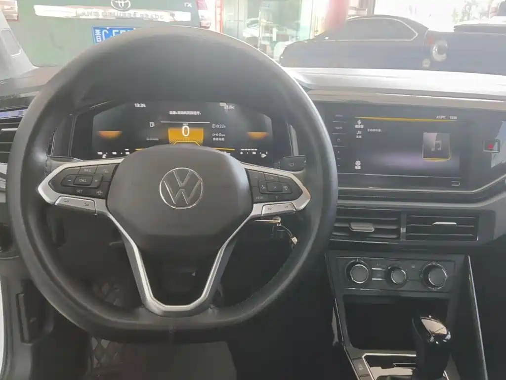 Volkswagen Lavida — миниатюра 10