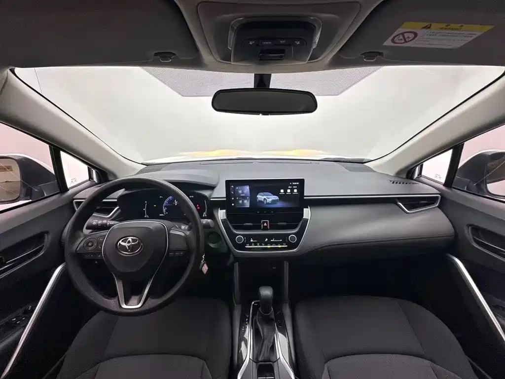 Toyota Frontlander — миниатюра 4