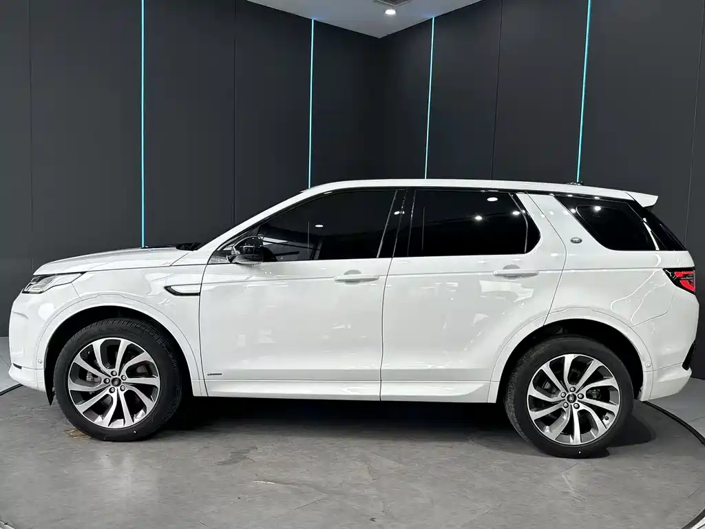 Land Rover Discovery Sport 2020 249PS R-Dynamic 5 мест