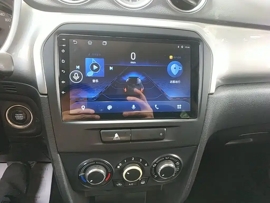 Suzuki Vitara — миниатюра 13