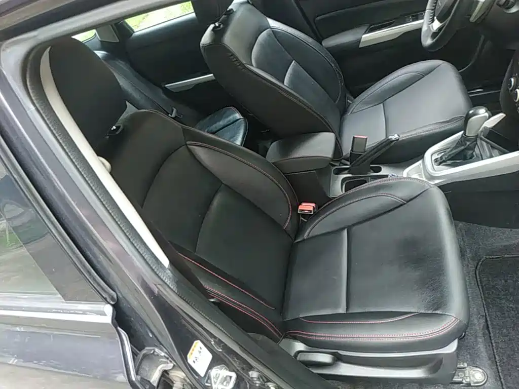 Suzuki Vitara — миниатюра 25