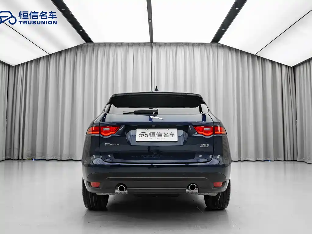 Jaguar F-Pace 2018 2.0T Premium