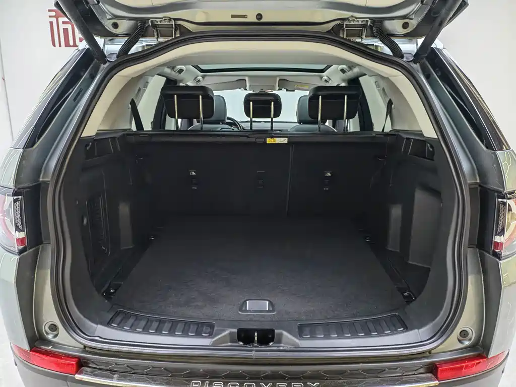 Land Rover Discovery Sport — миниатюра 13