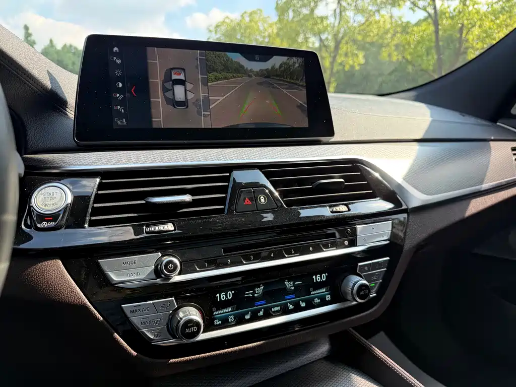 BMW 6 Series GT — миниатюра 13