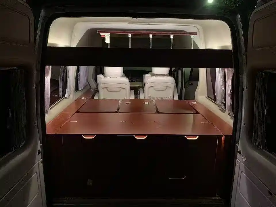 Ford Transit Custom — миниатюра 8