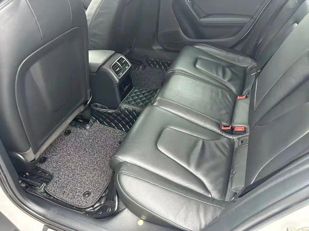 Audi A4L — миниатюра 4