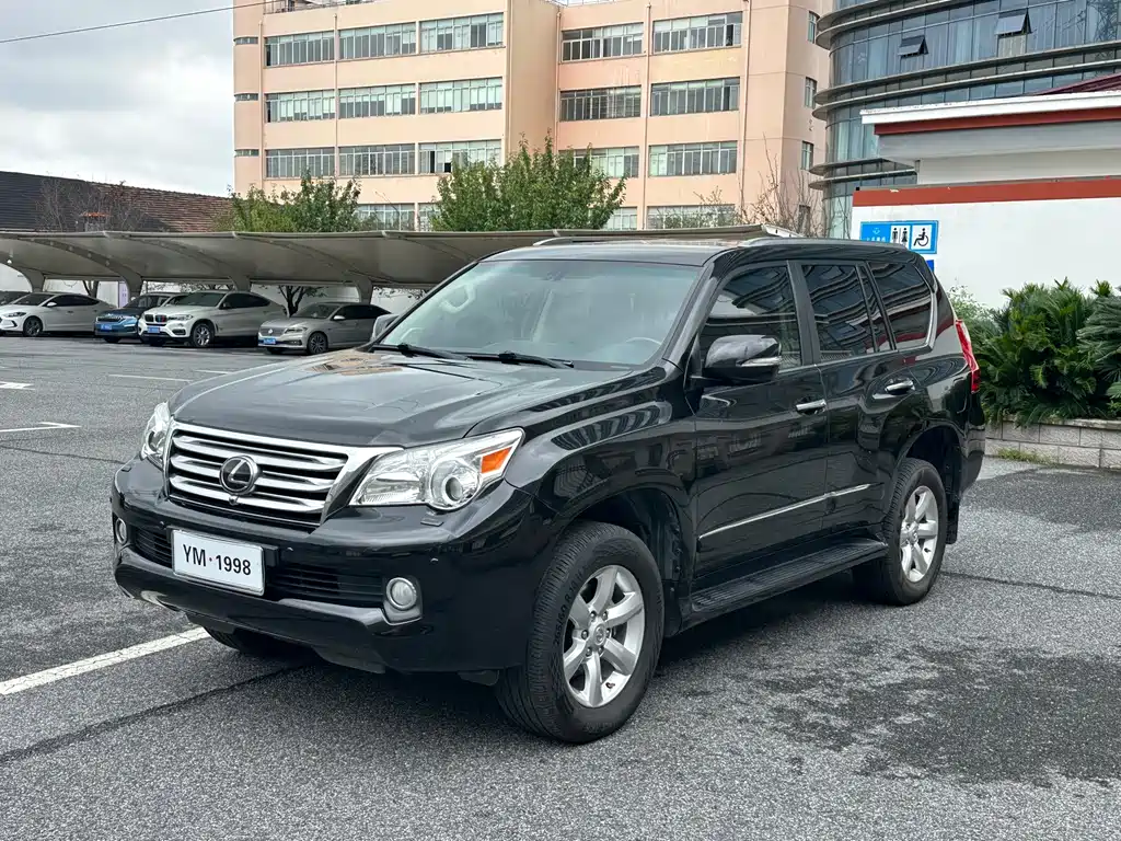 Lexus GX