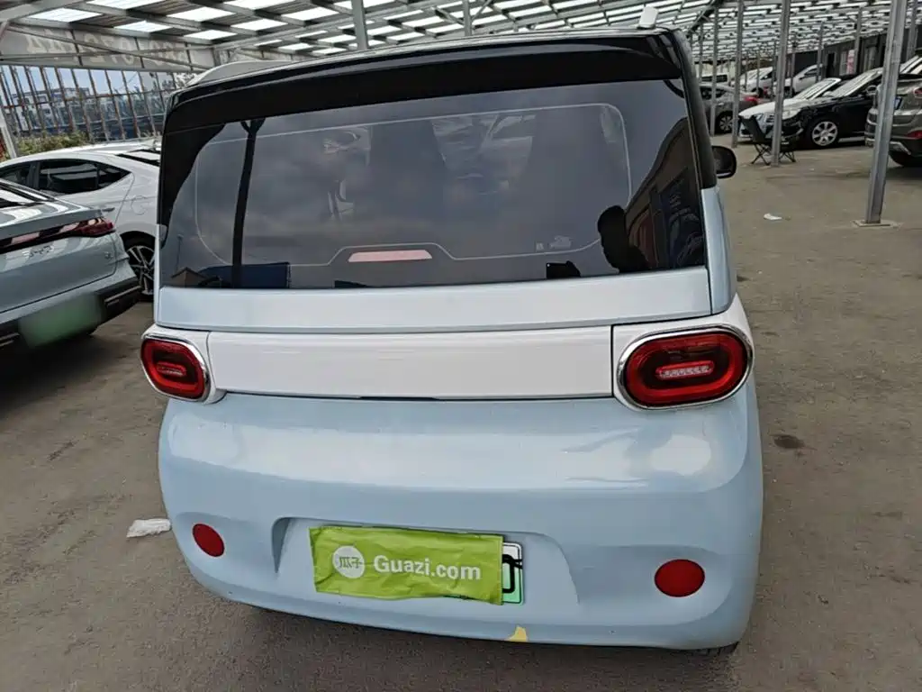 Wuling MINIEV — миниатюра 6