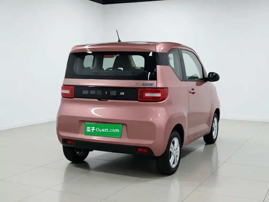 Wuling MINIEV — миниатюра 3