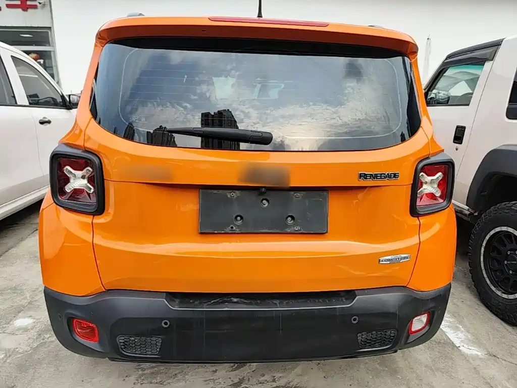 Jeep Renegade — миниатюра 6