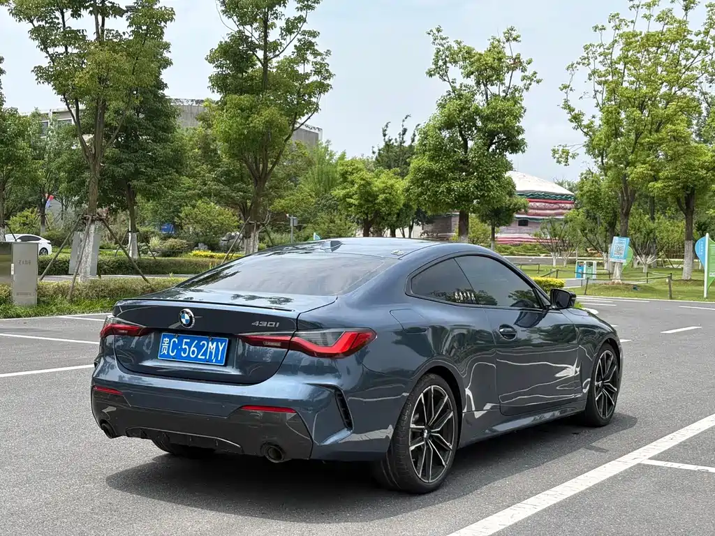 BMW 4 Series — миниатюра 4