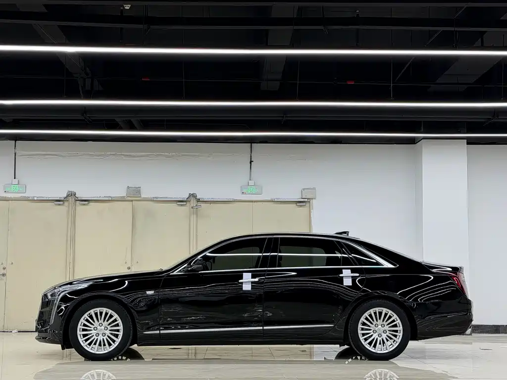 Cadillac CT6 — миниатюра 5