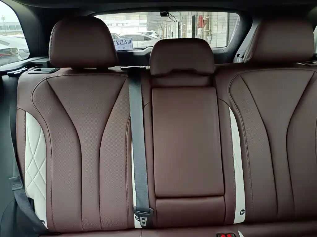 Geely Xingyue L — миниатюра 12