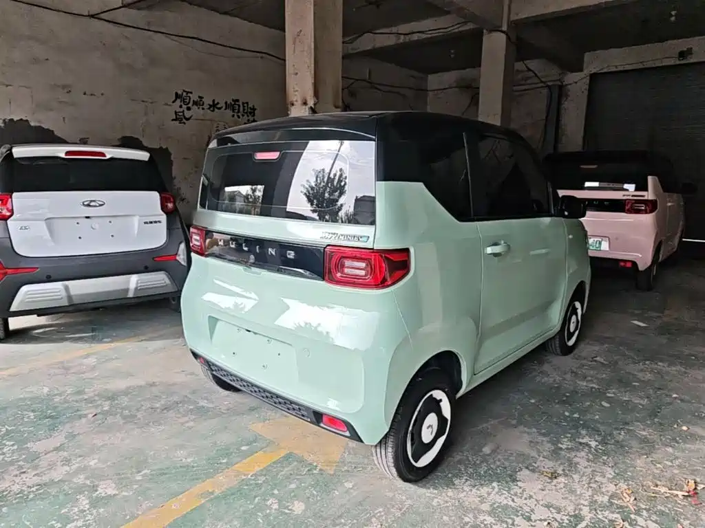 Wuling MINIEV — миниатюра 7