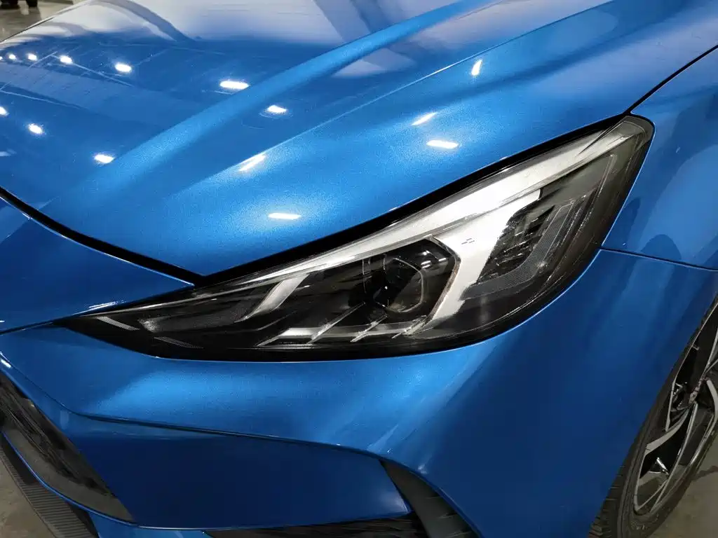 MG MG5 — миниатюра 7