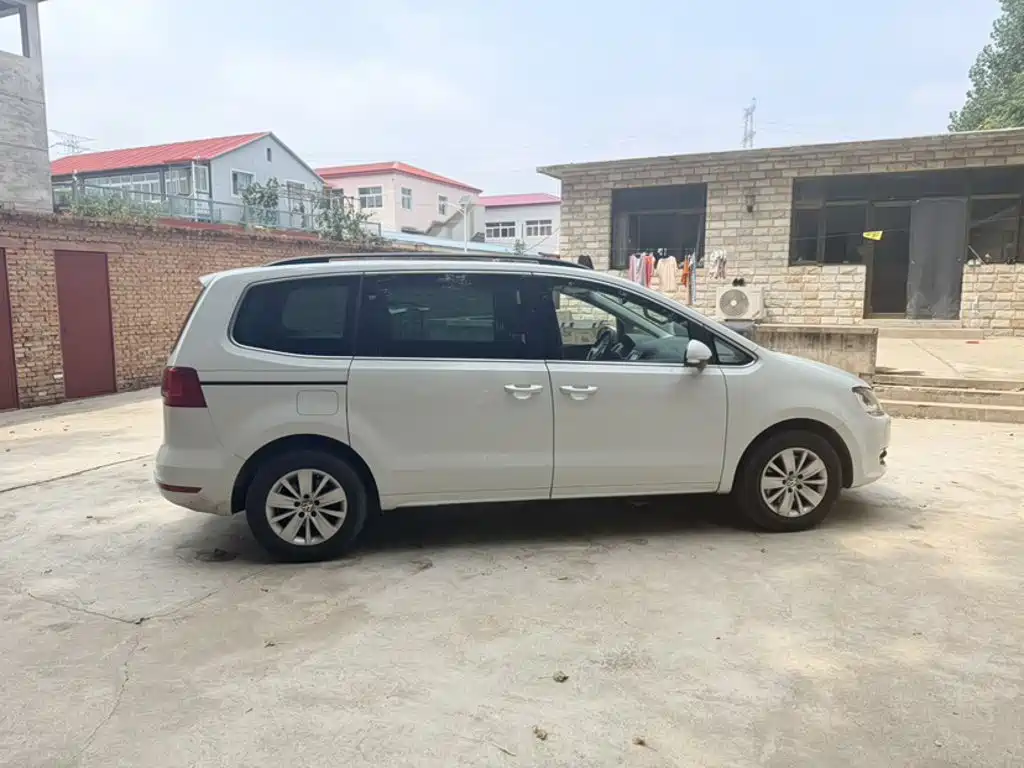 Volkswagen Xia 2013 1.8TSI