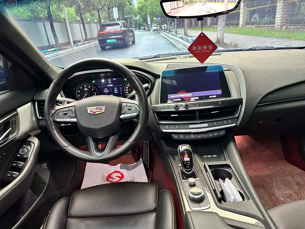 Cadillac CT5 — миниатюра 11