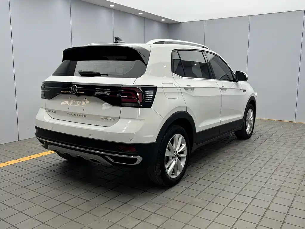 Volkswagen T-Cross — миниатюра 6