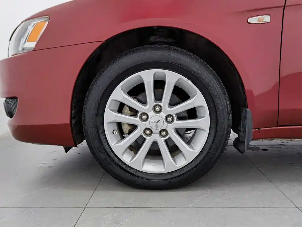 Mitsubishi Lancer EX — миниатюра 17
