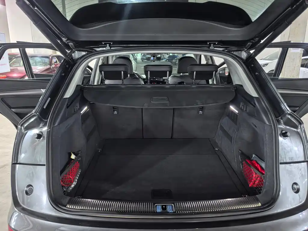 Audi Q5L — миниатюра 10