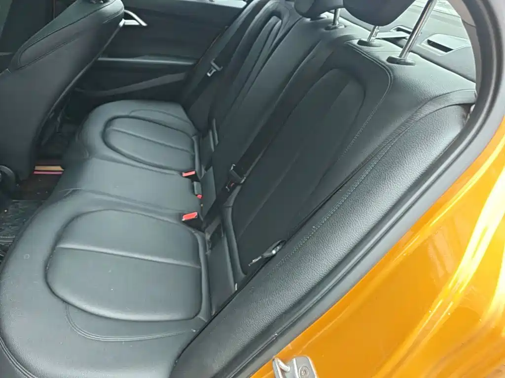 BMW 1 Series — миниатюра 17