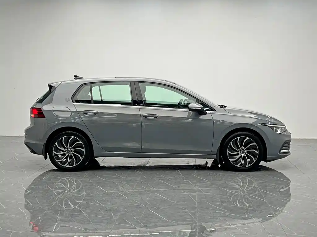Volkswagen Golf — миниатюра 7