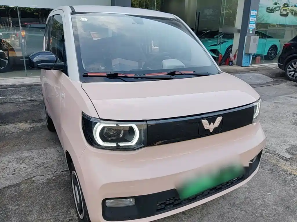 Wuling MINIEV — миниатюра 4
