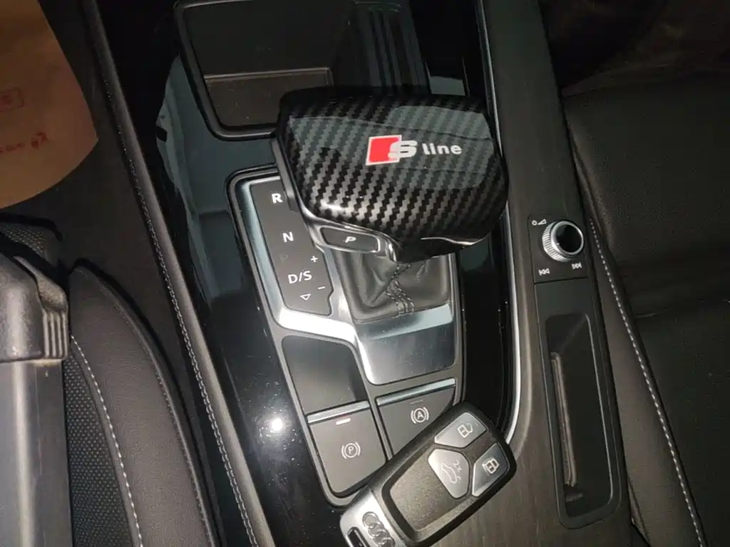 Audi A4L — миниатюра 14
