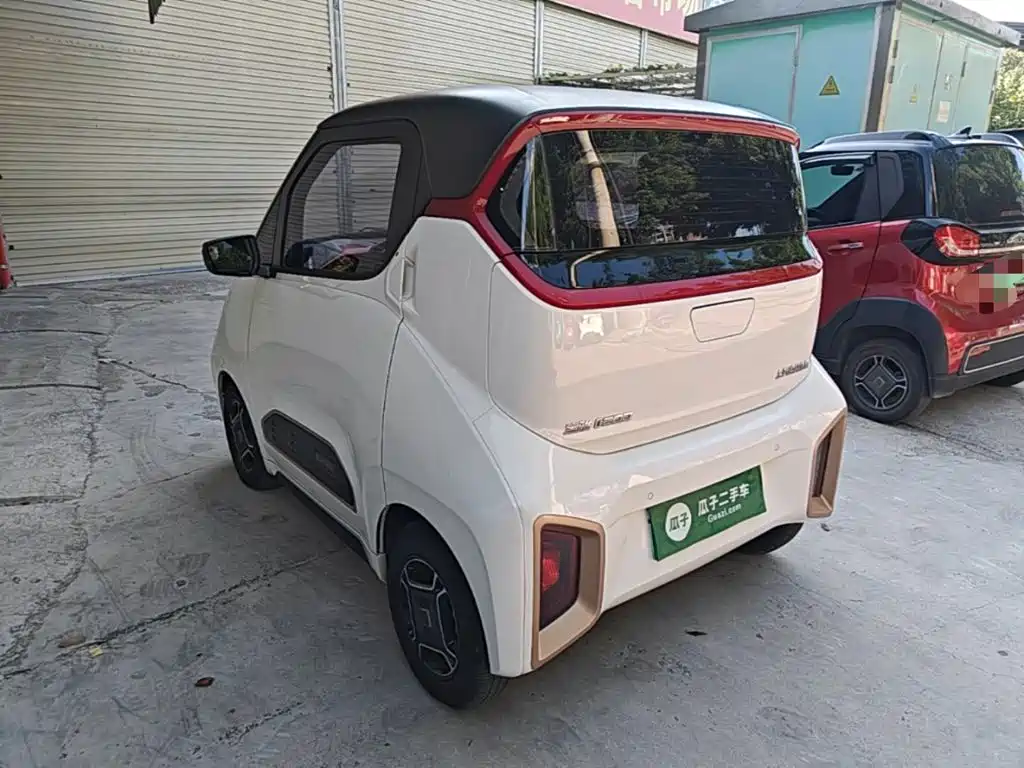 Baojun E200 — миниатюра 5
