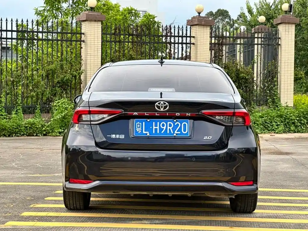 Toyota Allion — миниатюра 5