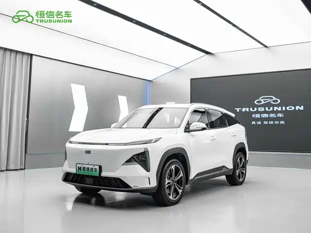 2024 Geely Galaxy L7