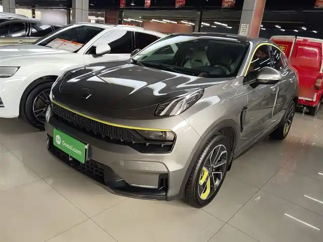 2021 Lynk & Co 05