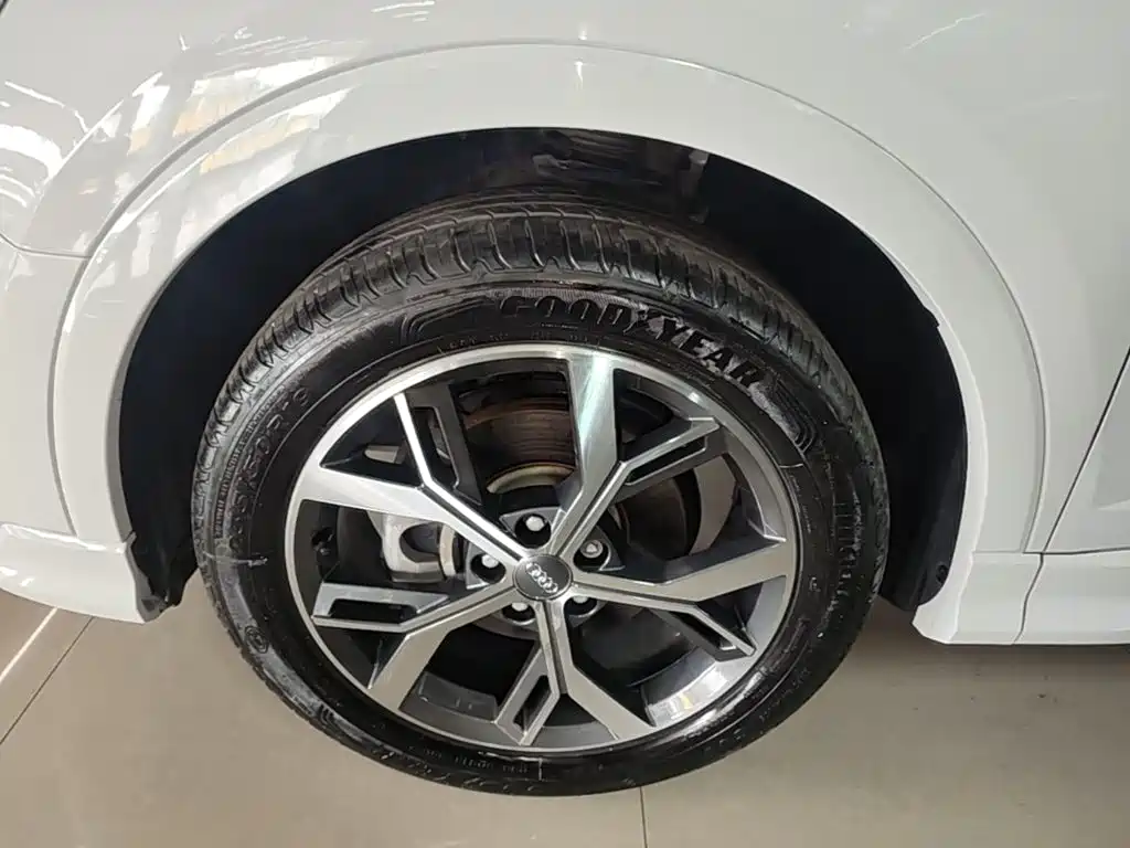 Audi Q3 Sportback — миниатюра 23