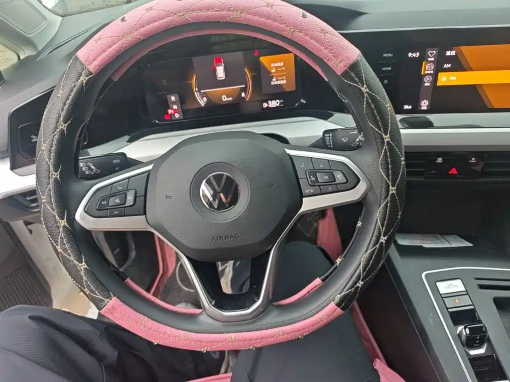 Volkswagen Golf — миниатюра 11