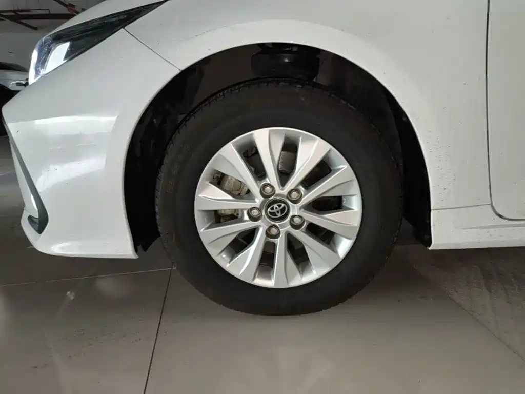 Toyota Corolla — миниатюра 23