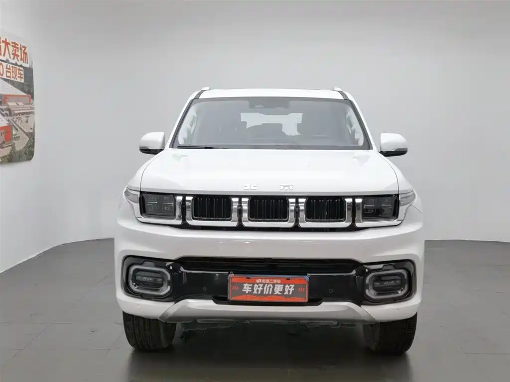 BAIC BJ60 2022 2.0T мест