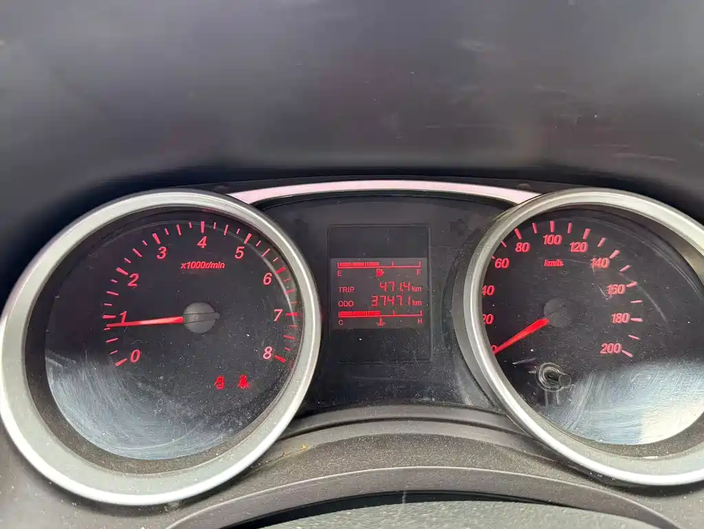 Wuling RongguangS S 2023 1.5L 5/7 мест