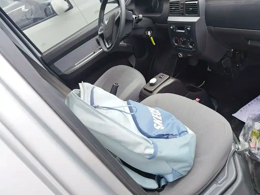 Wuling Rongguang EV — миниатюра 25