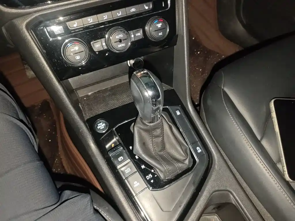 Volkswagen Tharu — миниатюра 14