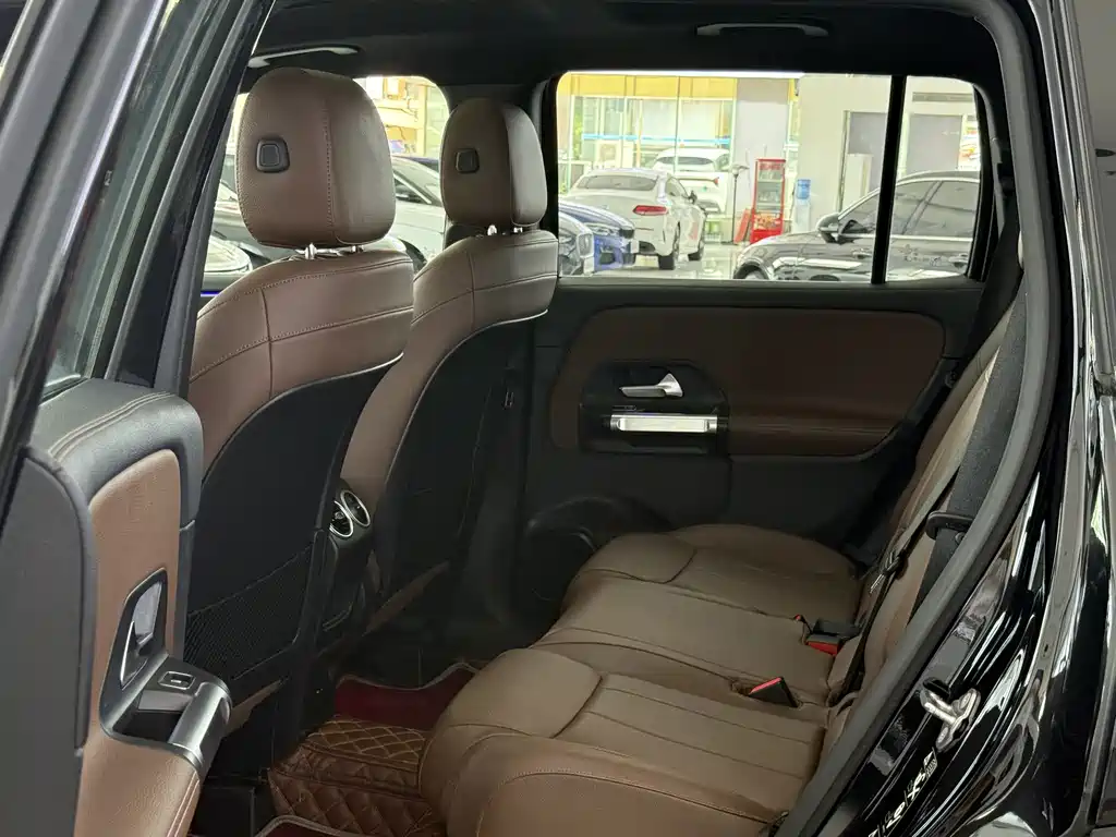 Mercedes-Benz GLB — миниатюра 5