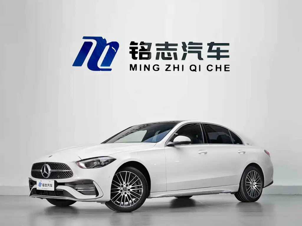 Mercedes-Benz C-Class — миниатюра 2