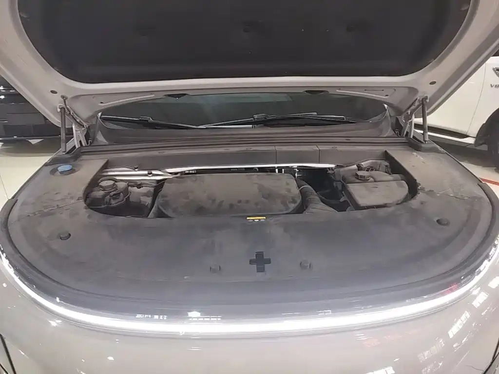 Li Auto Li L6 — миниатюра 20