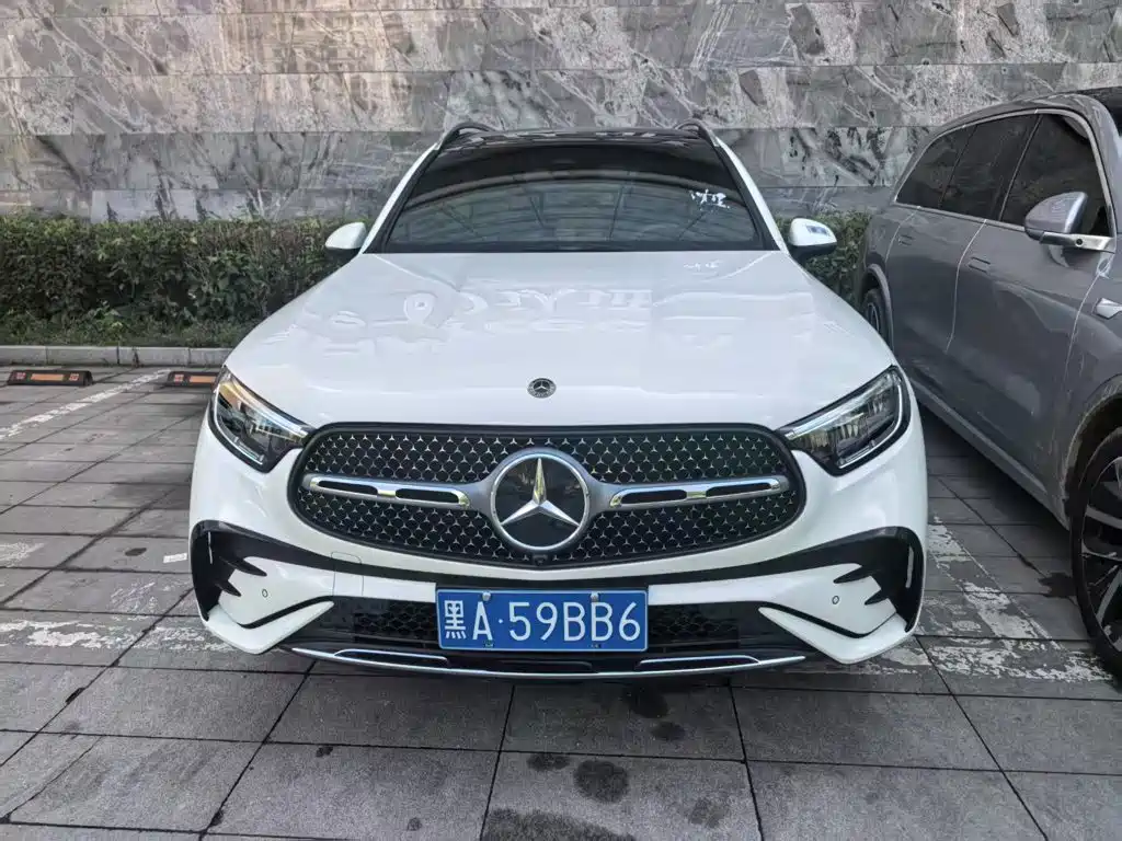 奔驰GLC 2024款 GLC 300 L 4MATIC 动感型 5座 2024