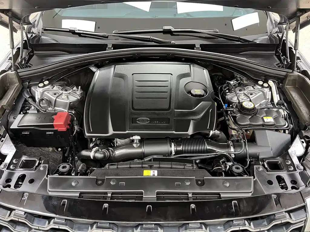 Land Rover Velar — миниатюра 24