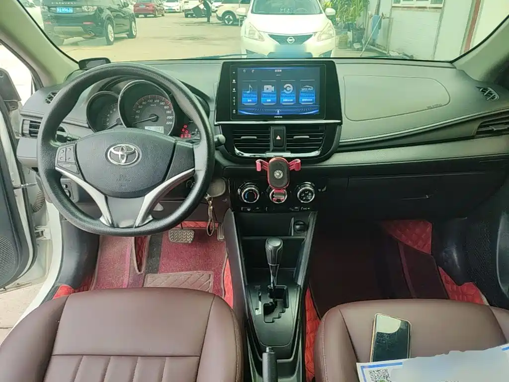Toyota Vios FS — миниатюра 10