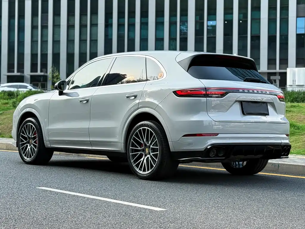 Porsche Cayenne 2023 Cayenne 3.0T