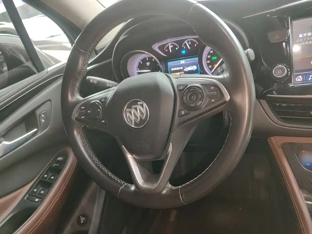 Buick Envision Plus — миниатюра 11