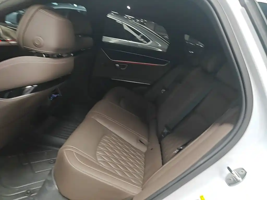 BYD Han — миниатюра 17
