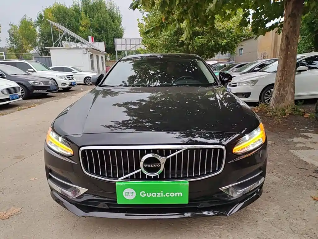 Volvo S90 — миниатюра 3