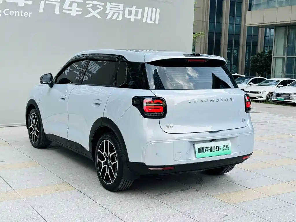 Leapmotor Leapmotor A10 — миниатюра 16
